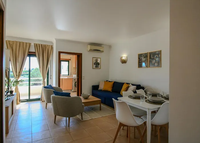 Flh Salgados Balcony Flat *